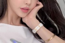 广汉全国在线兼职女伴游联系人(富婆中介2717281818)
