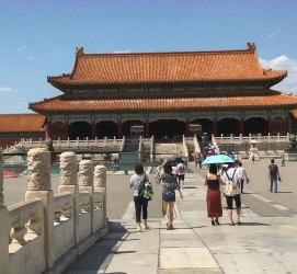 广汉旅行攻略(北京旅行攻略英语)