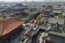 广汉开封旅游攻略(开封旅游攻略必玩的景点)