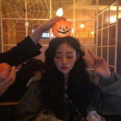 广汉伴游玩耍释放压力，尽情放松表情
