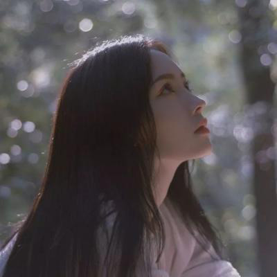 广汉伴游女生秦鹿鸣的资料
