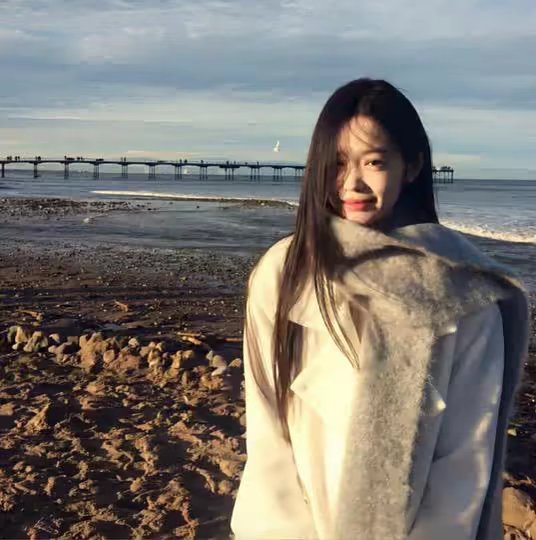 广汉伴游女生周晓婷的资料?