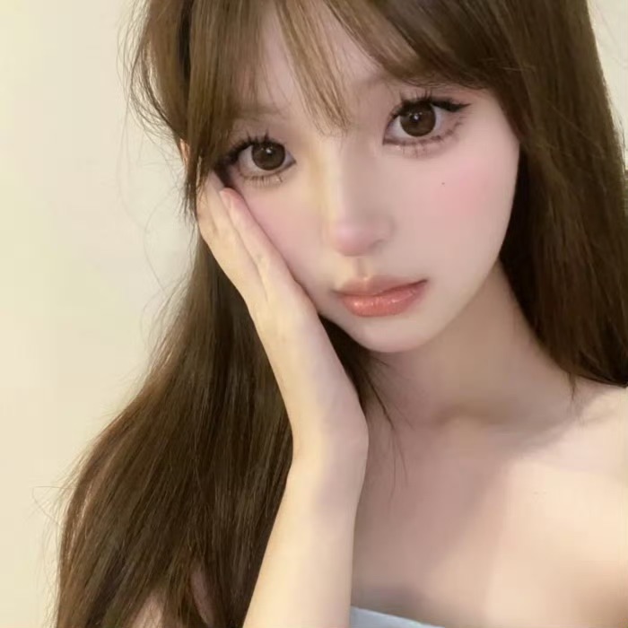 广汉伴游女生星晚的资料